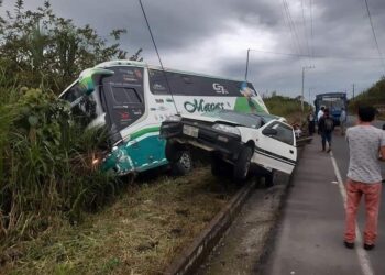 Accidente de tránsito en la vía Macas – Puyo