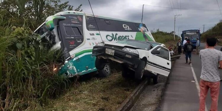 Accidente de tránsito en la vía Macas – Puyo