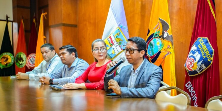 Municipalidad de Machala y UMET impulsan programa de emprendimiento