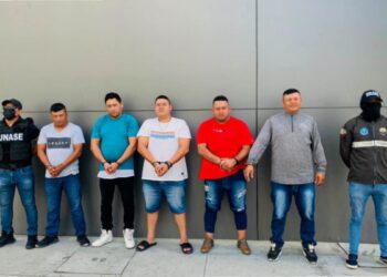 Sujetos que pedían “vacunas” a comerciantes fueron procesados