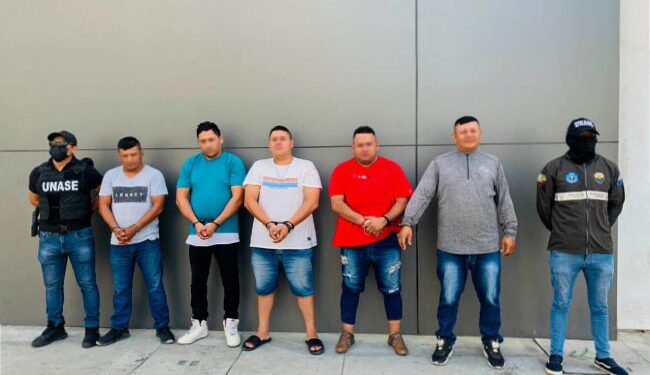 Sujetos que pedían “vacunas” a comerciantes fueron procesados