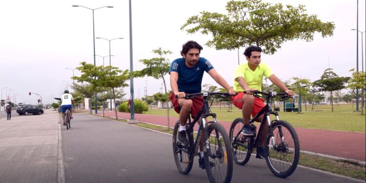 Ciclistas llevan años pidiendo una ciclovía