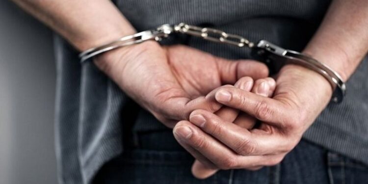Sujeto que habría extorsionado a propietaria de local comercial fue detenido