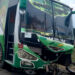 (Video) El choque entre una motocicleta y un bus dejó como saldo fatal un agente de tránsito fallecido y otro herido