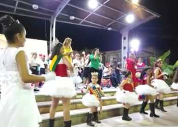 (Video) Niños vivieron una algarabía total en el festival navideño