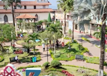 La Unidad Educativa Inmaculada del Cantón Zaruma, se encuentra homenajeando a su patrona
