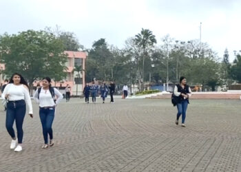 (Video) Salto al estilo sacapintas en los predios de la UTMACH