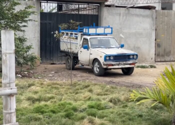 (Video) En su taller de pintura automotriz en la Cdla CETEORO