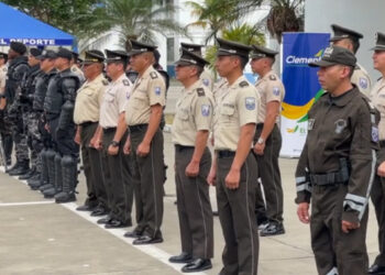 Seis patrulleros fueron entregados por parte de la Prefectura de El Oro