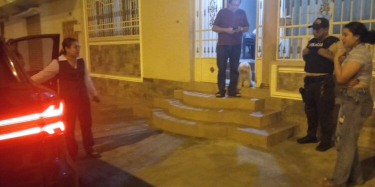 Dos sujetos en moto perpetraron un asalto