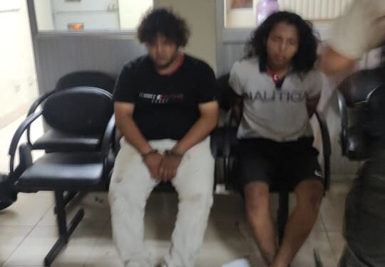 Sujetos que habrían estado en poder de una pistola salieron en libertad