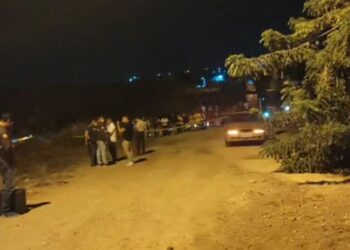 Cuatros cuerpos sin vida se encontraron en un vehículo abandonado