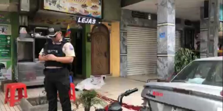 Persona asesinada a tiros en el centro de Pasaje