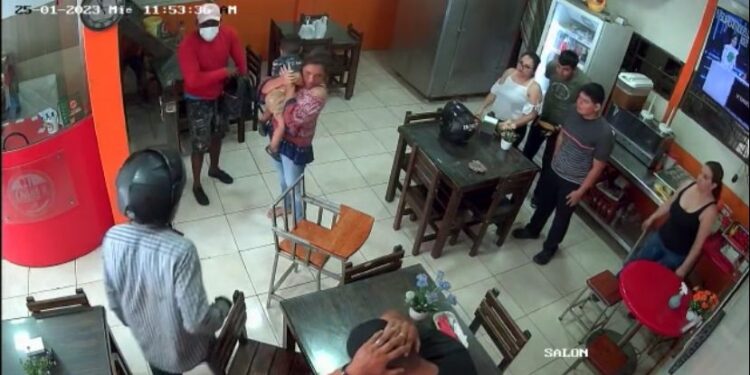 Asalto al estilo sacapinta se habría registrado en un restaurante