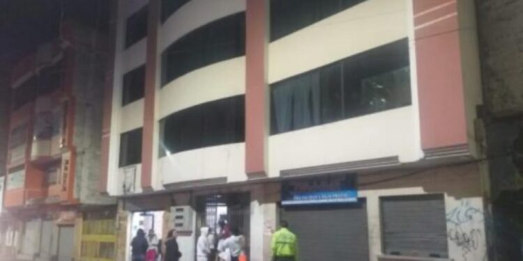 Antisociales se llevan 5 mil dólares de barbería