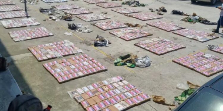 Policía incauta más de 1,1 toneladas de cocaína con rumbo a Bélgica