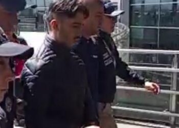 Germán Cáceres ya está en el aeropuerto de Bogotá