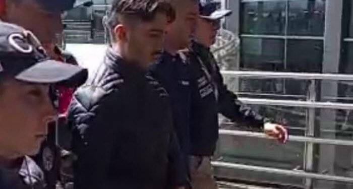 Germán Cáceres ya está en el aeropuerto de Bogotá