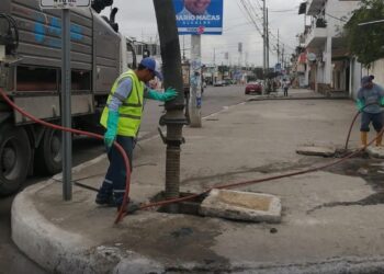 Aguas continúa ejecutando plan Pre Invernal en la ciudad