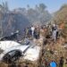 Al menos 68 pasajeros murieron tras estrellarse un avión