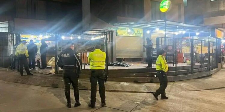 En un mismo restaurante han ocurrido dos asesinatos