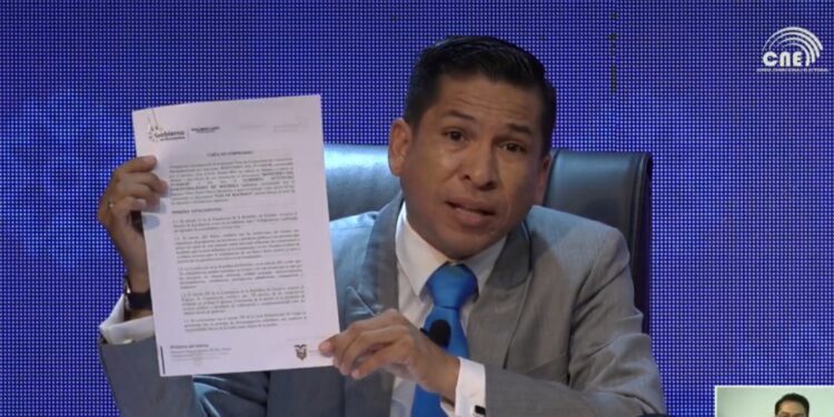 El Debate tuvo tinte de Juicio Político a Darío Macas