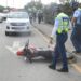Falleció al chocar con su moto