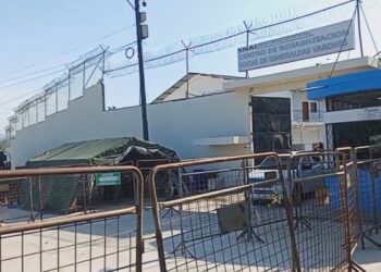 Dos reos amanecieron sin vida en la cárcel de Esmeraldas