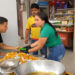 Una joven pareja ha emprendido un novedoso carrito de comidas rápidas