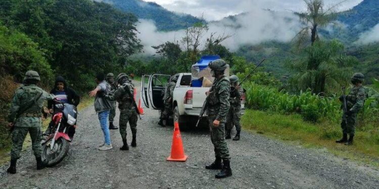 Ecuador y Colombia firman acuerdo para combatir el narcotráfico