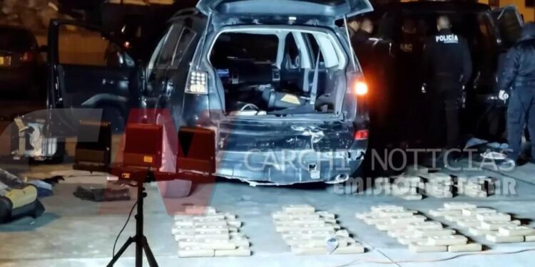 Un detenido por transportar droga en un vehículo