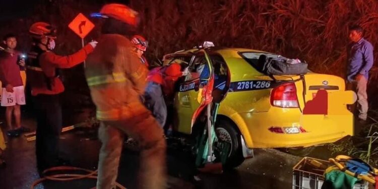 Un fallecido y varios heridos deja accidente de tránsito
