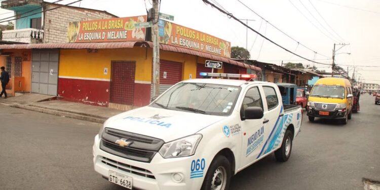 Capturan mujer que lideraba una banda de ‘vacunadores’