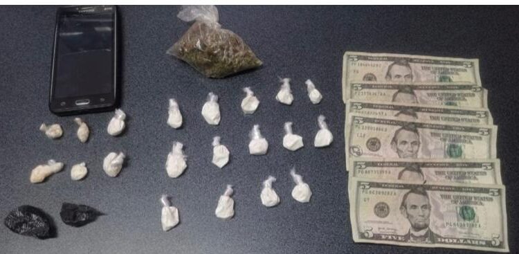 Lo capturaron vendiendo droga en Baños