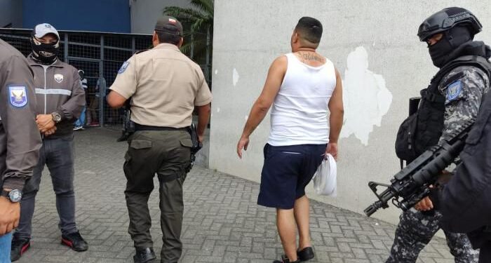 Sujeto que daba seguridad a JR fue procesado por tentativa de asesinato y tráfico de armas