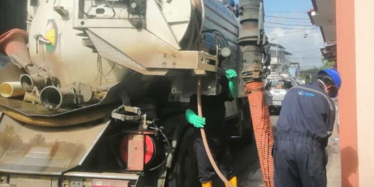 Aguas continúa ejecutando plan Pre Invernal en la ciudad