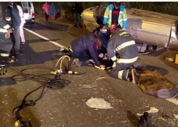 Tres heridos en aparatoso accidente de tránsito en Tulcán
