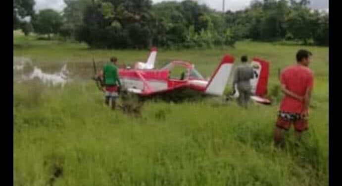 Avioneta se estrelló en una finca