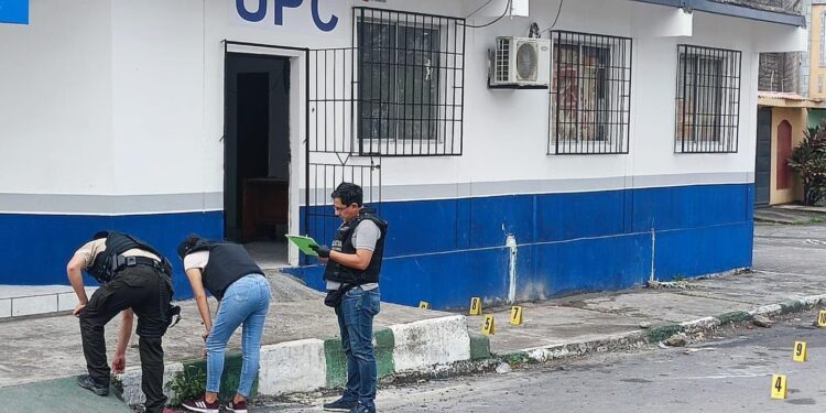 UPC fue atacada por sujetos armados