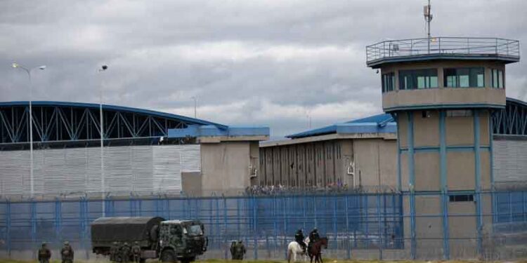 Intento de amotinamiento en el Centro de Privación de Libertad de Cotopaxi