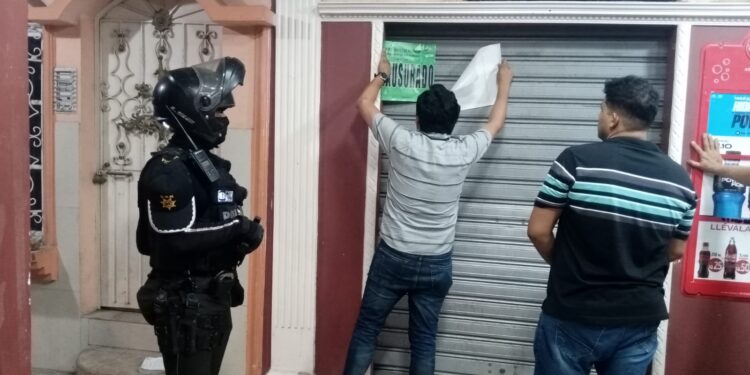 Tres locales fueron clausurados por incumplir ley seca