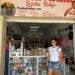 Lazitos kelly», ubicado en Rocafuerte entre Junín y Tarqui,