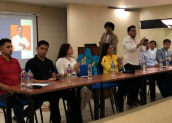 Estudiantes de la carrera de Sociología, Economía y Jurisprudencia de la Universidad Técnica de Machala realizaron el foro “Jóvenes Candidatos”