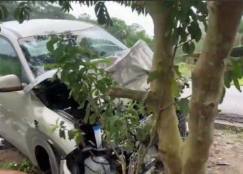 Cinco heridos y un fallecido deja accidente de tránsito