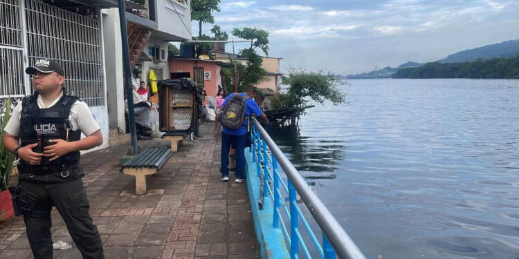 Cadáver fue encontrado en el estero Salado