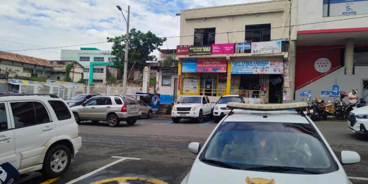Robaron en local de hombre que fue asesinado