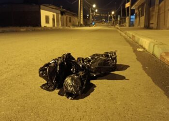 Hallaron tres cabezas humanas en unas fundas