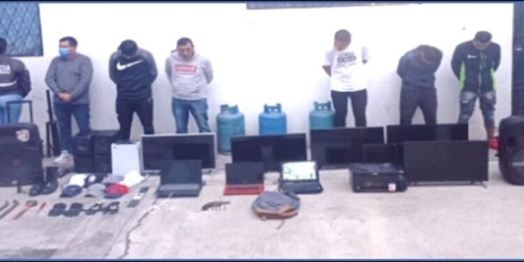 Desarticularon grupo delictivo dedicado al robo a domicilios y unidades económicas