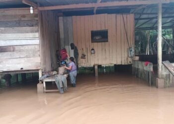 Comunidad Tsapa cantón Tiwintza bajo el agua