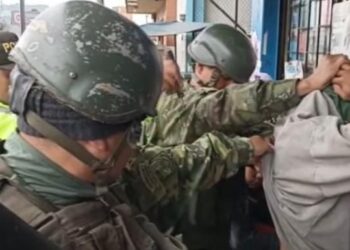 Varios detenidos, armas blanca y sustancias ilícitas decomisadas en operativo desarrollado en Tulcán